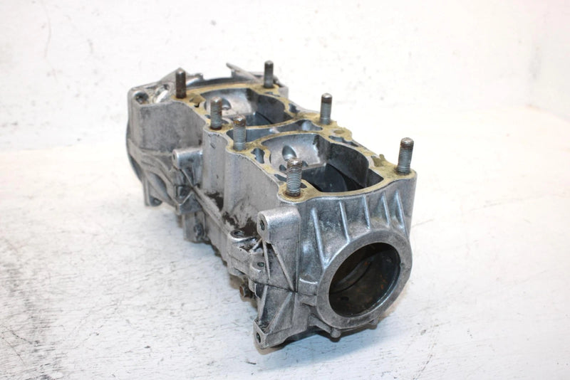 1995 Polaris 440 L/c Oem Crankcase W/Studs/oil pump gear 3084609 SP33