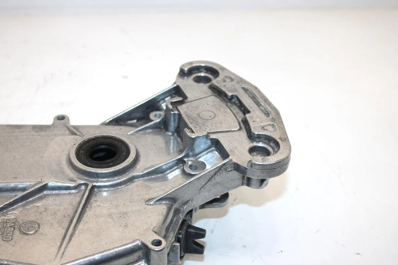 94 Yamaha Vmax 600 Oem Chain Housing 8AB-47541-00-00 8AB-47541-01-00 SYS