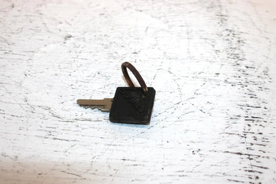 1998 Polaris 500 Oem Ignition Key Switch 2200357 SP39