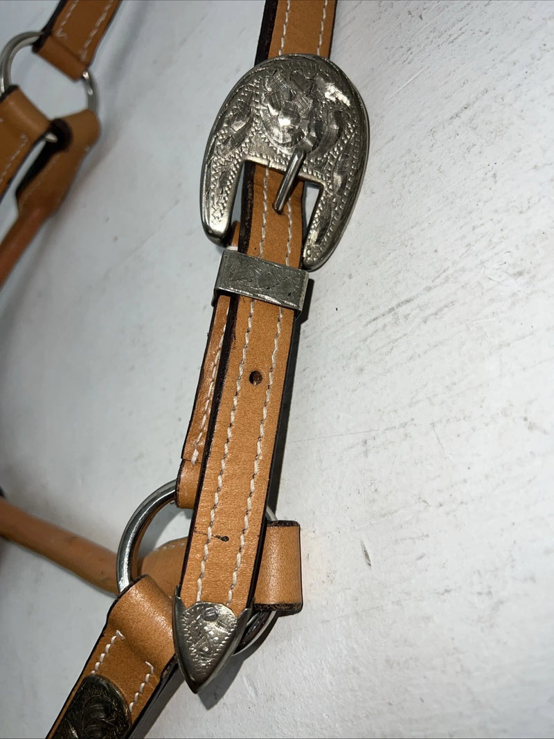New Light Oil Genuine Leather Horse Halter With Metal Silver Plate W-21