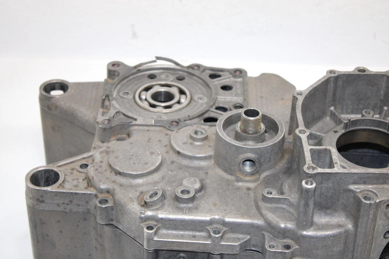 00 Kawasaki Prairie 300 Kvf300b2 Oem Crankcase 14001-1242 AK0