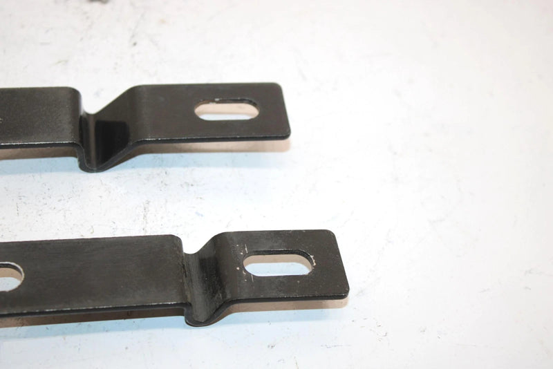 01 Polaris Xc Sp 500 Oem Ski Rubber Stop Bracket (Pair) 5241912-067 SP6