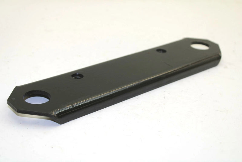 Yamaha OEM Engine Motor Mount Front Lower Plate 8g8-21419-00-00 SY47