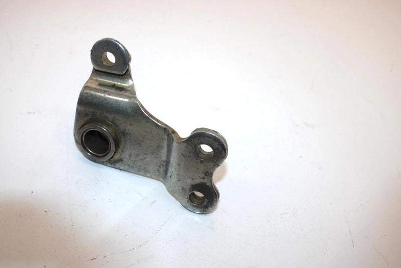 97 Yamaha Venture 600 Vt600a Oem Idler Arm 8CR-23826-00-00 SY37