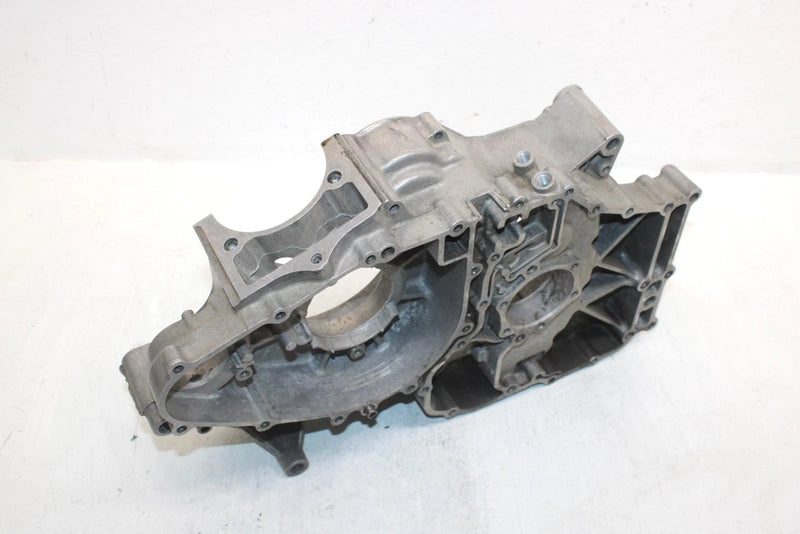 1996 Kawasaki Bayou 300 Oem Crankcase 14001-5325 AK19