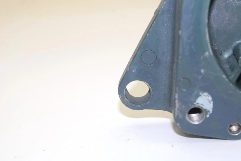 96 Yamaha Waveraider 760 Oem Impeller Shaft Bearing Holder 62G-45331-00-94 JY11