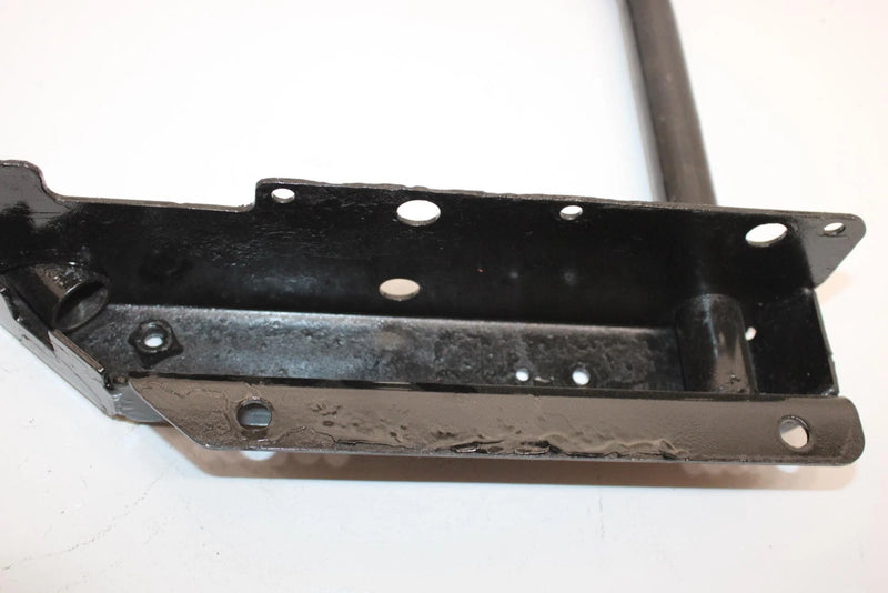 97 Yamaha Venture 600 Vt600a Oem Assist Grip 1 Bracket 8CW-2474H-00-00 SY37