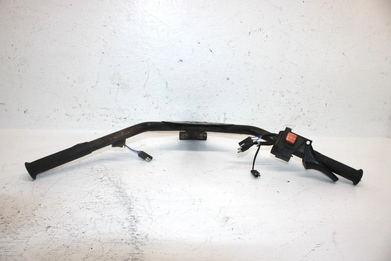 1998 Polaris 500 Oem Steering Handlebar W/Throttle 5431592 1823169-067 SP39
