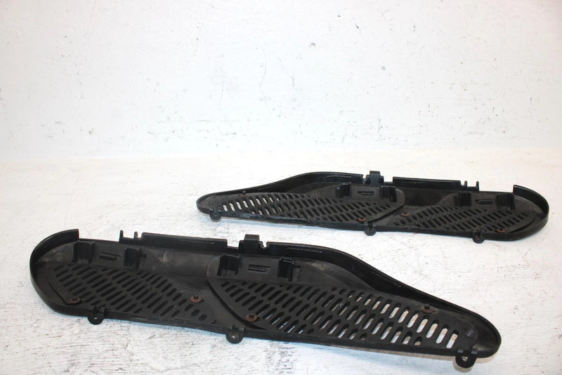 2002 Ski-doo Mxz 700 Oem Center Hood Vent Set 517302028 517302031 SS20
