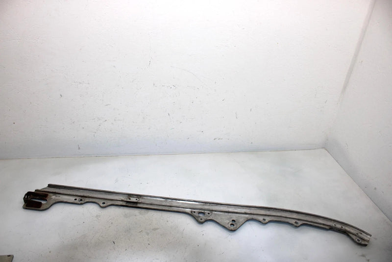94 Yamaha Vmax 500 Le Vx500eu Oem Sliding Frame 8AX-W4741-00-00 SY30