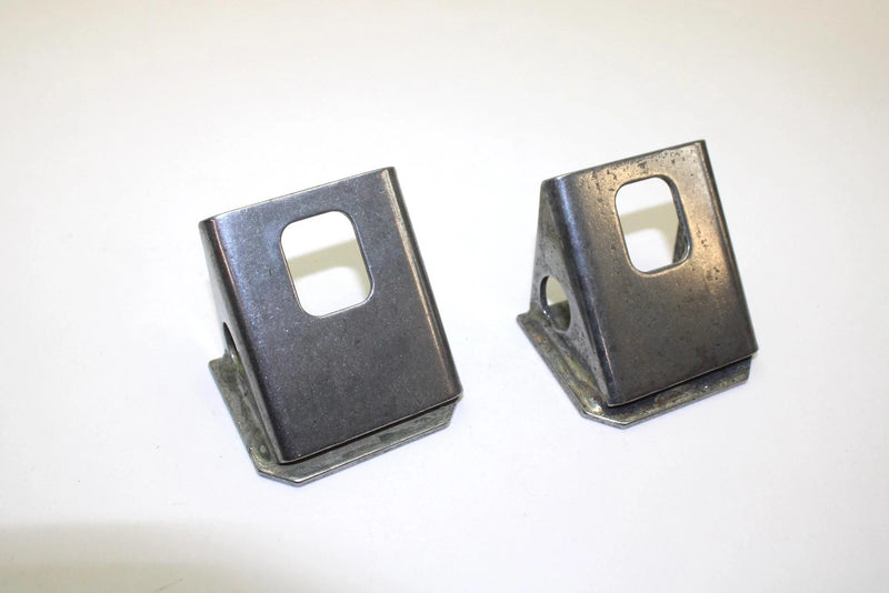 Ski-doo OEM Motor Mount Support Bracket Pair 512050900 Q4912