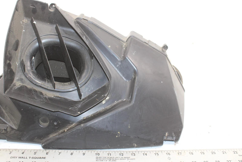 2005 Ski-doo Mach Z 1000 Oem Secondary Airbox 508000359 SS69