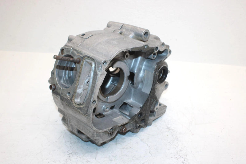 1985 Honda Atc 110a All Terrain Oem Crankcase 11100-459-010 11200-943-680 AH58