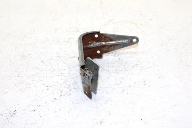 1997 Polaris 500 Indy Oem Right Side Panel Bracket 5240995 SP15