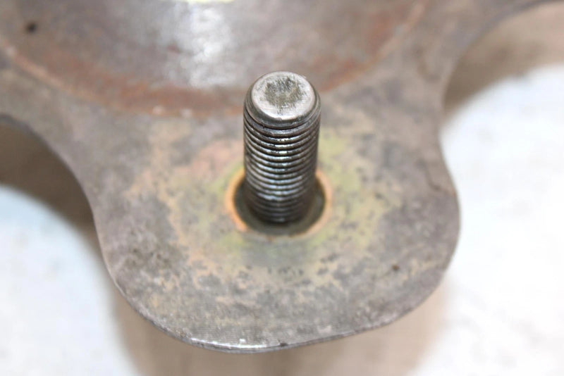 2004 Yamaha  Bruin 350 Oem Rear Wheel Hub 5ND-F5383-10-00 5ND-F5383-11-00 AY24