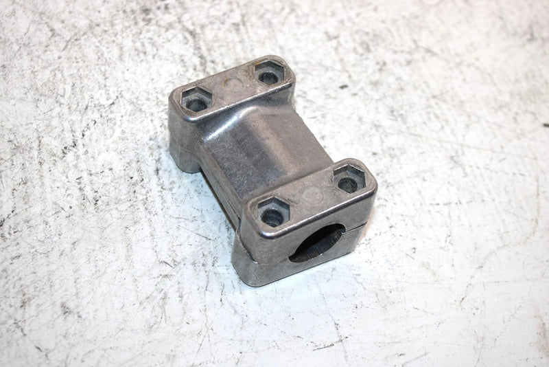 2006 Polaris Predator 500 Oem Handlebar Mount 5631972 5631973 AP63