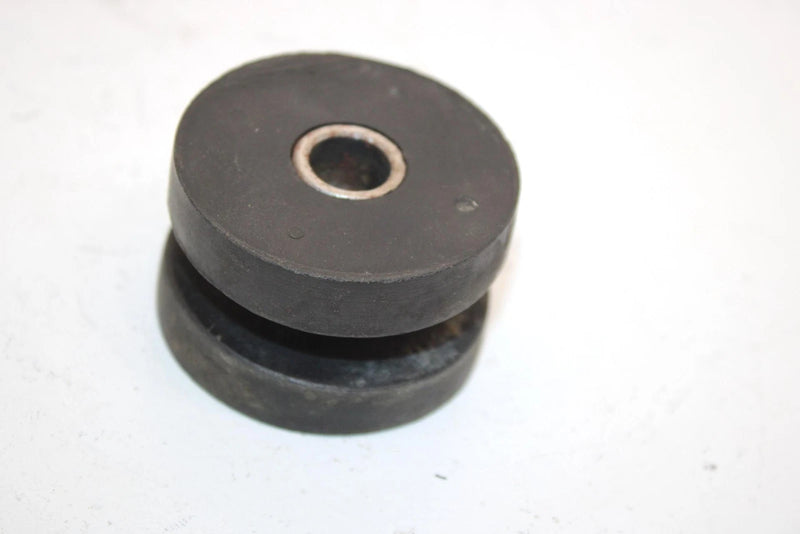 96 Polaris Indy 500 Carb Oem Engine Mount 5410390 Q1832