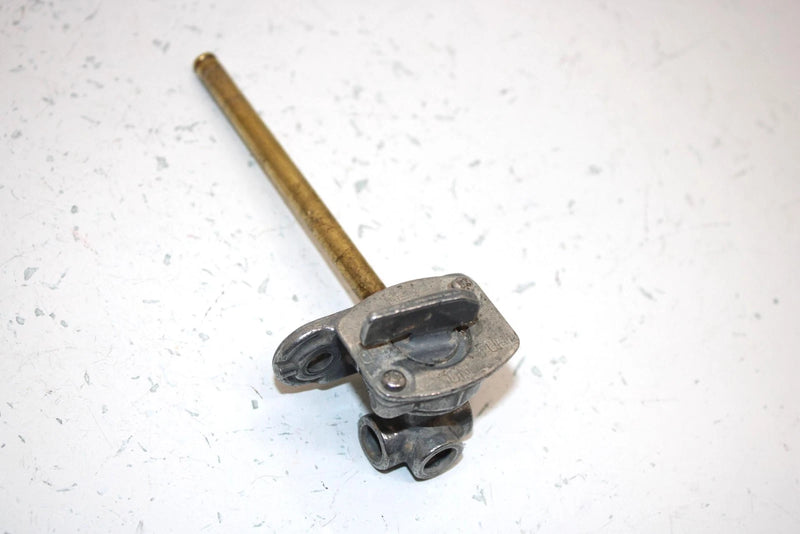 99 Arctic Cat 300 4x4 Oem Fuel Valve 0470-445 AA16