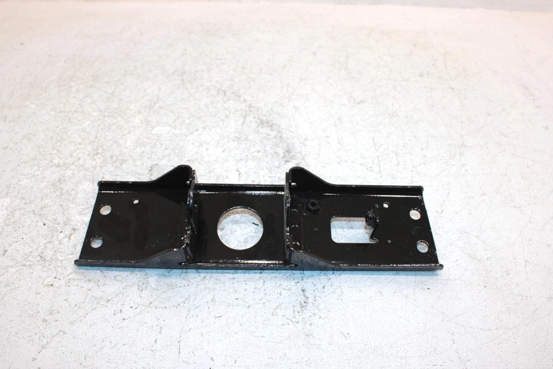 2006 Kawasaki Prarie 360 Oem Cylinder Head Bracket 32190-7507 AK29
