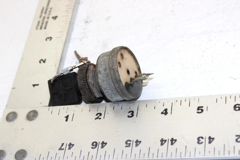 1997 Polaris 500 Indy Oem Ignition Switch 2200357 SP15