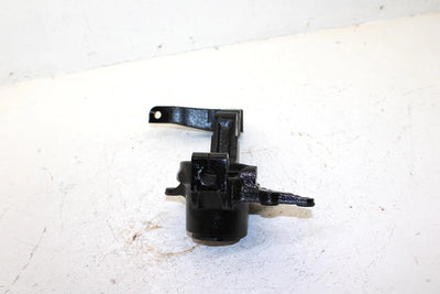 1999 Yamaha  Grizzly Oem Left Steering Knuckle 5GT-23501-00-00 AY47