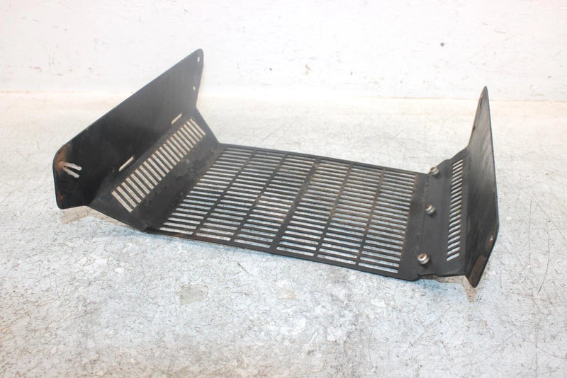 2004 Polaris Trail Boss 330 Oem Radiator Grill Guard 5245342-067 AP117