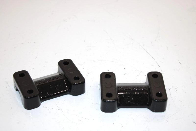 99 Polaris Scrambler 500 Oem Handlebar Clamp 5630616-067 APS1