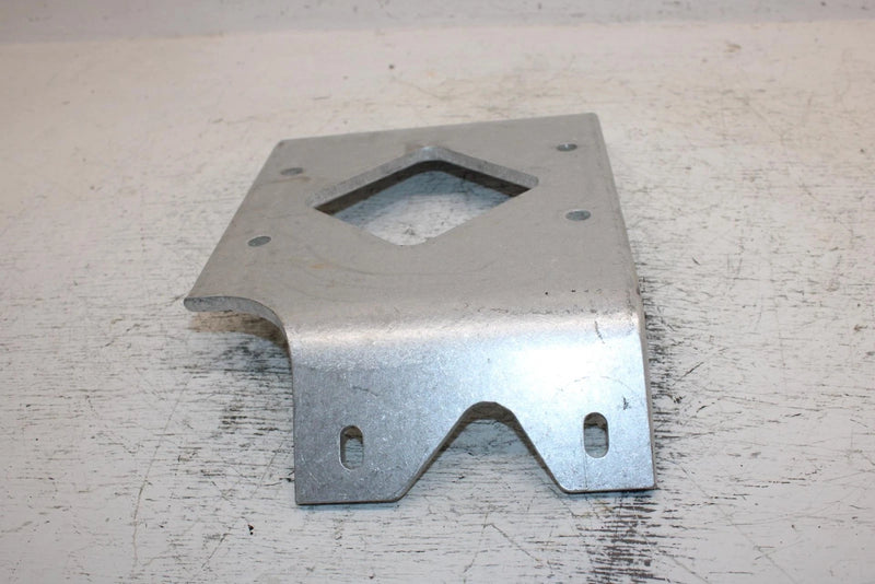 1999 Polaris 500 Indy Oem Motor Mount Plate 5131772 SP50