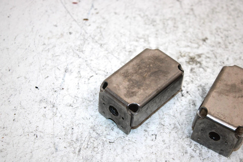 1993 Yamaha Waverunner 650 Oem Short Fuel Tank Bracket Pair EU0-67777-03-00 JY23