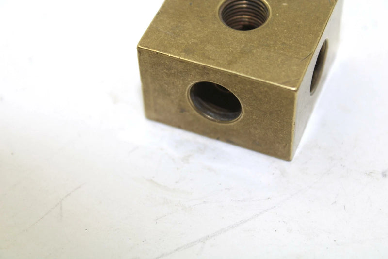 Polaris OEM Brake T Fitting 7052103 Q100