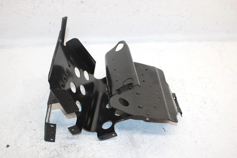 92 Polaris Trail Deluxe Oem Left Footwell 2200250 SP24