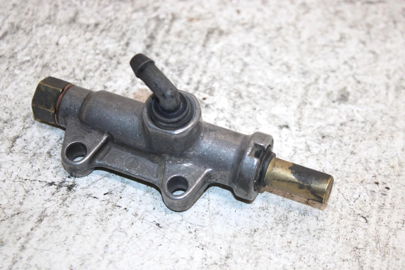 2004 Polaris Sportsman 600 Oem Rear Brake Master Cylinder 1910301 1911113 AP58