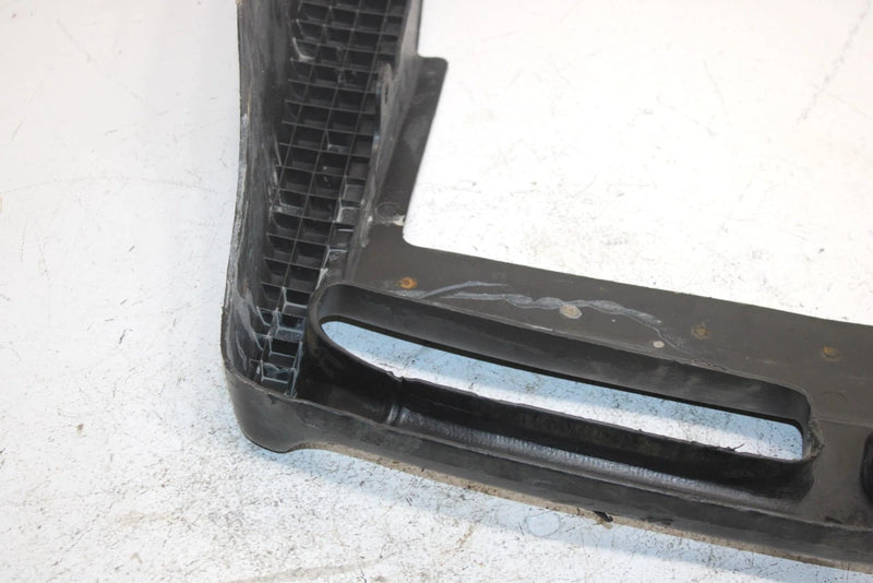 94 Yamaha Vmax 600 Oem Rear Bumper Cover 89A-77542-00-00 SY2