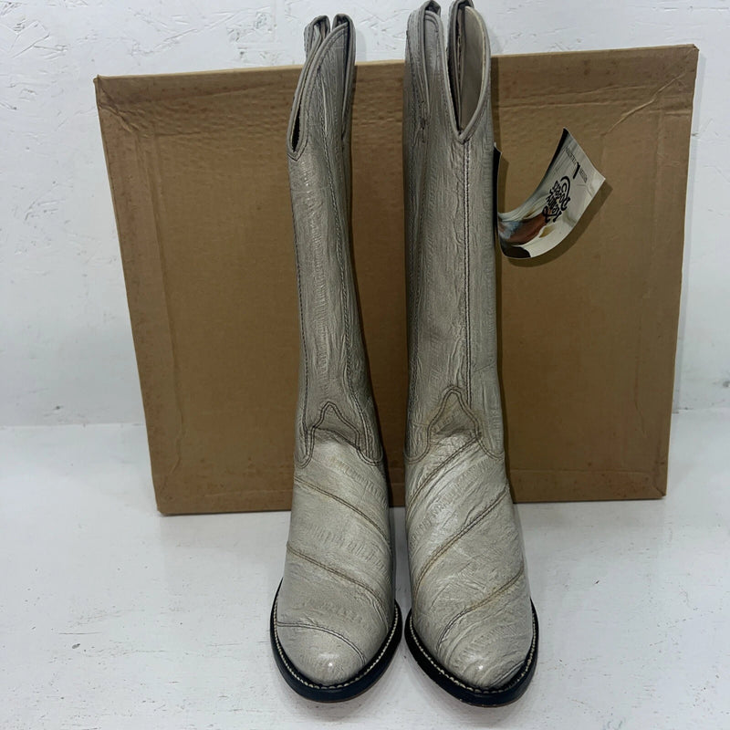 New Women’s Gray Kenny Rodger’s Cowboy Boots. 40432 5.5 5 1/2 M. 20-36