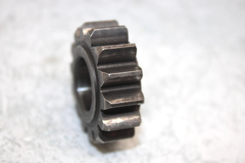 86 Suzuki Lt230s Oem 2nd Drive Gear 14T 24221-22A00 AS20