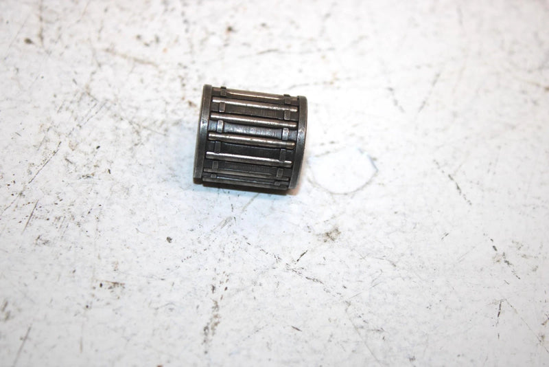 93 Polaris Xlt Oem Wrist Pin W/Bearing 3085021 3084455 SP59