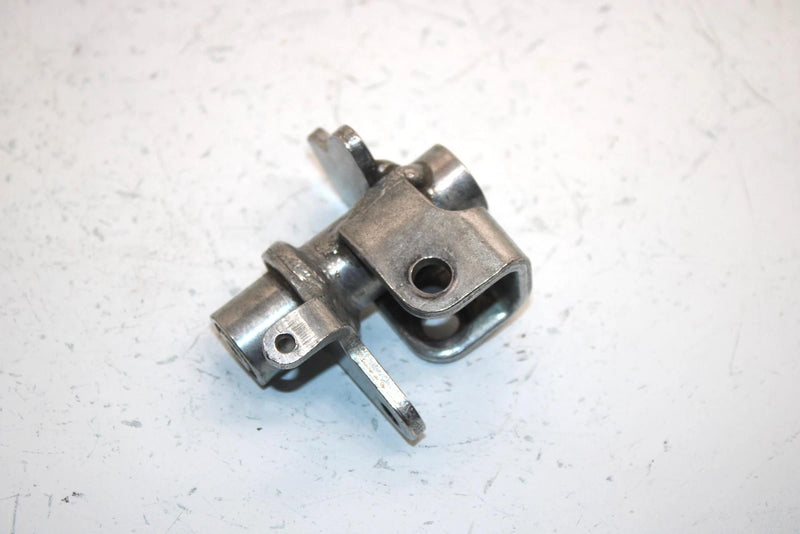 94 Yamaha  Kodiak 400 4wd Oem Shifter Pivot 4GB-18341-00-00 AY27