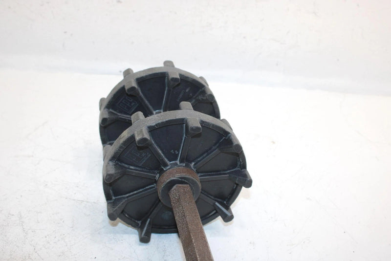 92 Polaris Indy 440 Oem Drive Cog Axle 1590224 SP48