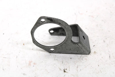 1987 Yamaha Srv Oem Engine Right Front Upper Engine Mount 8K4-21429-00-00 SY131