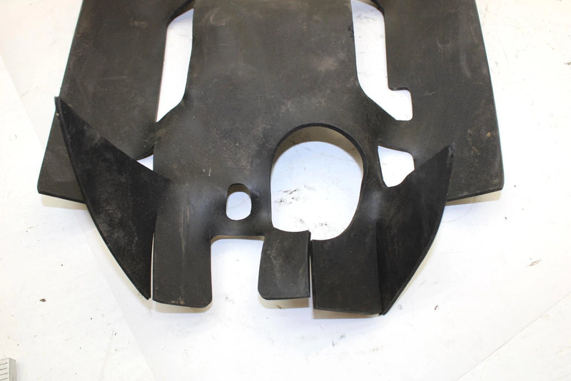 1988 Suzuki Quadrunner 250 Oem Gas Tank Mud Guard 47157-19B11 AS18