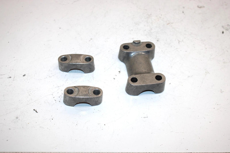 00 Yamaha Sx500r Oem Handlebar Holder Set 8ED-23442-00-00 1E6-23441-00-00 SY0
