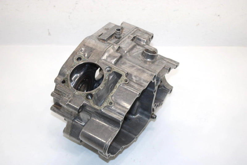 85 Yamaha  Moto 4 Yfm200n Oem Crankcase Assembly 52G-15100-00-00 AY17