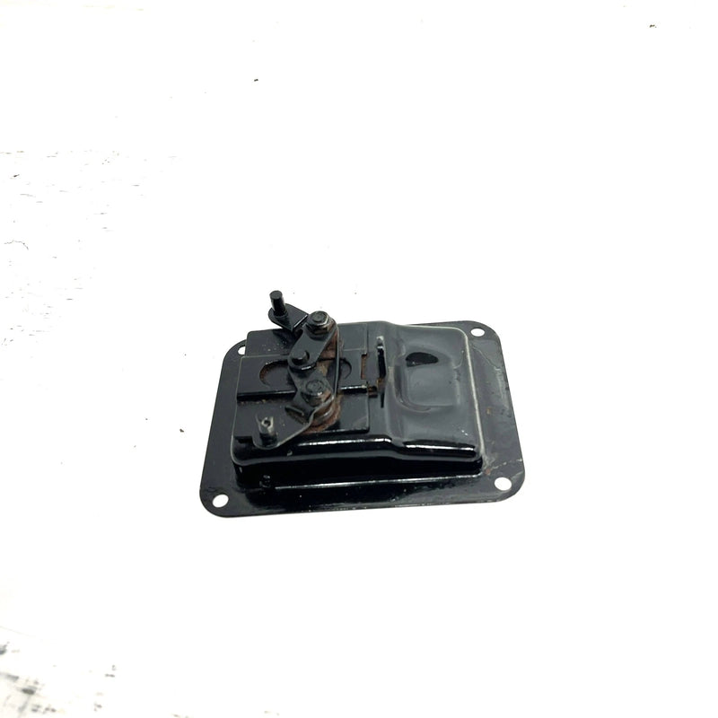 2004 Polaris Ranger 500 4X4 OEM Bed Box Latch 5433655 XP9.1