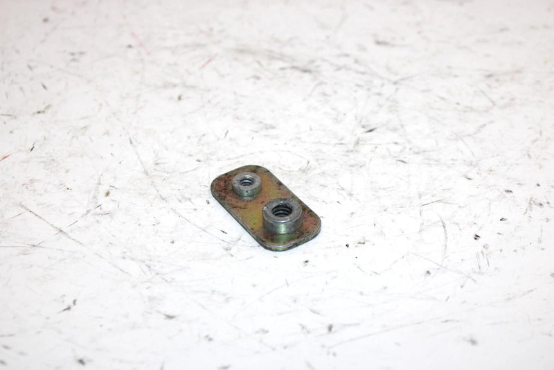 1998 Arctic Cat Zr 500 (2nd Run) Oem Hood Hinge Backing Plate 1606-623 SA62