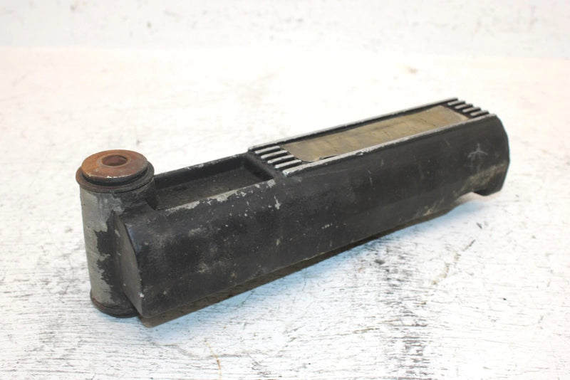 1995 Arctic Cat Puma Oem Right Steering Knuckle W/Joint 2603-812 0703-224 SA30