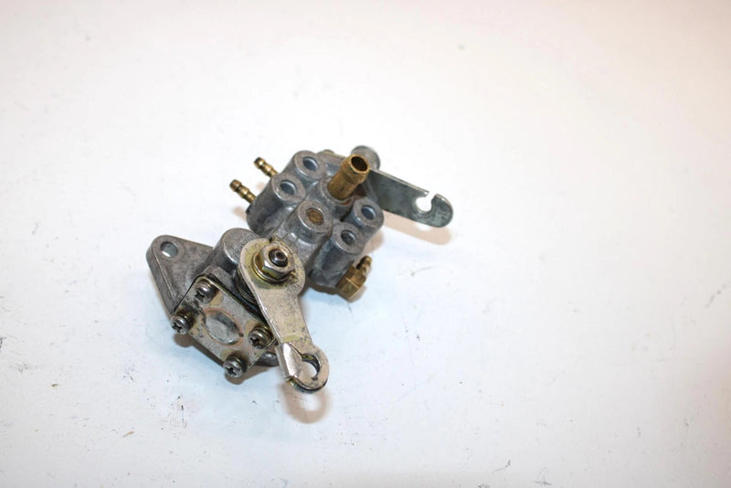 96 Polaris Xcr Sp 600 Oem Oil Pump 3085495 3085300 Q2661
