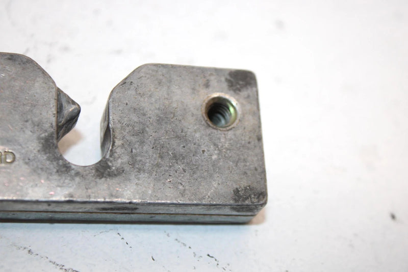 2006 Polaris Ranger Xp 700 Oem Tailgate Latch 7081099 XP3