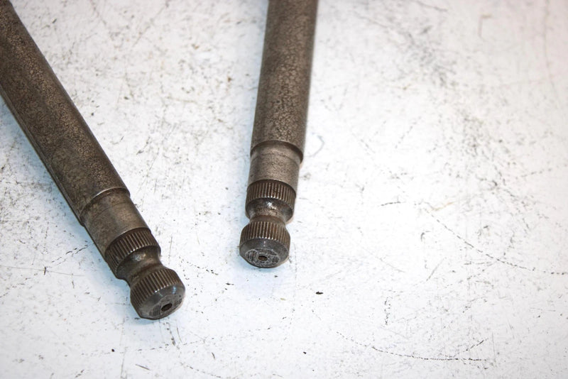93 Polaris Xlt Oem Steering Spindle Pair 5130919-067 6230073-067 SP59