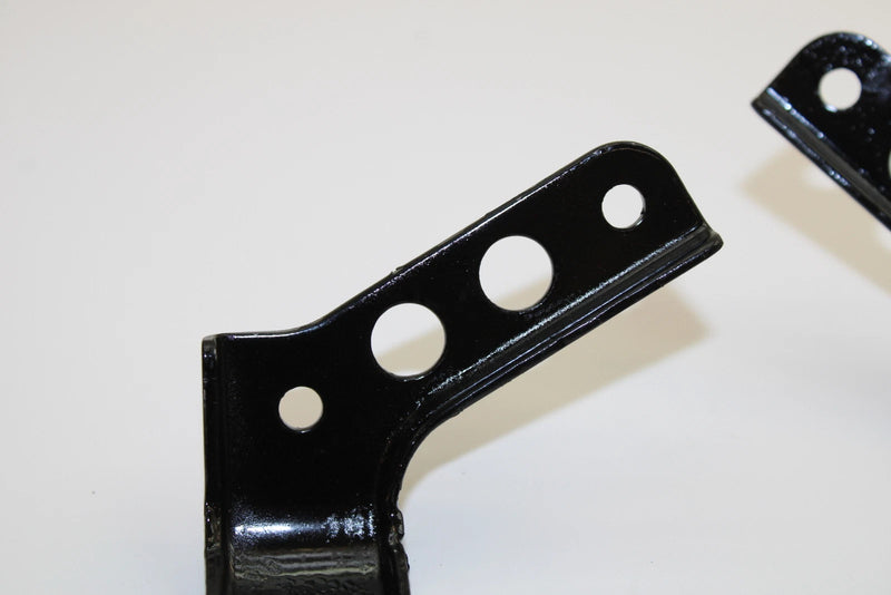 00 Kawasaki Bayou 300 4x4 OEM Rear Fender Lower Bracket Pair 35011-1440 AK8