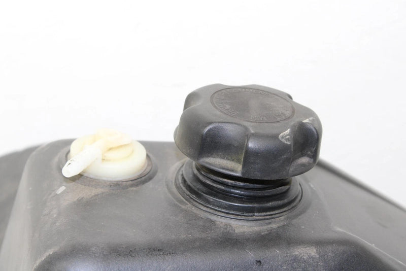 2013 Polaris 600 Rush Pro R Oem Fuel Gas Tank 2521126 SP29